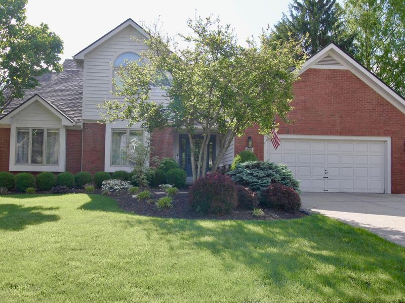 629 Reindeer Lane, Columbus, OH 43230 Photo 2