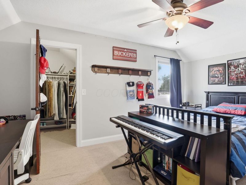 629 Reindeer Lane, Columbus, OH 43230 Photo 40