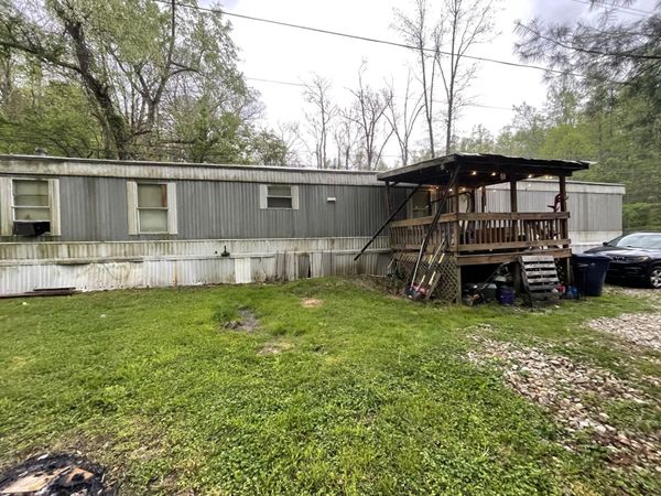 1229 Black Leg Road, Rush, KY 41168