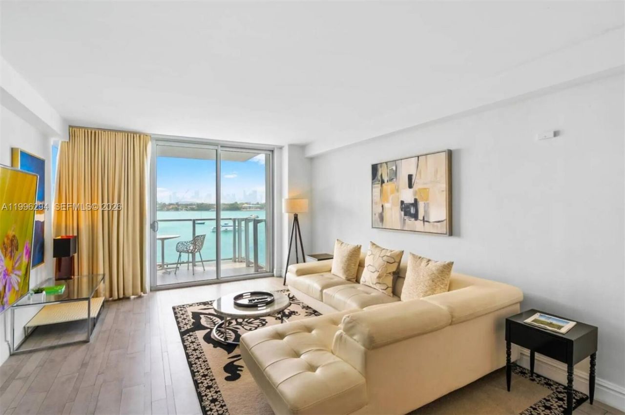 1100 West Ave, Unit 410, Miami Beach, FL 33139 Photo
