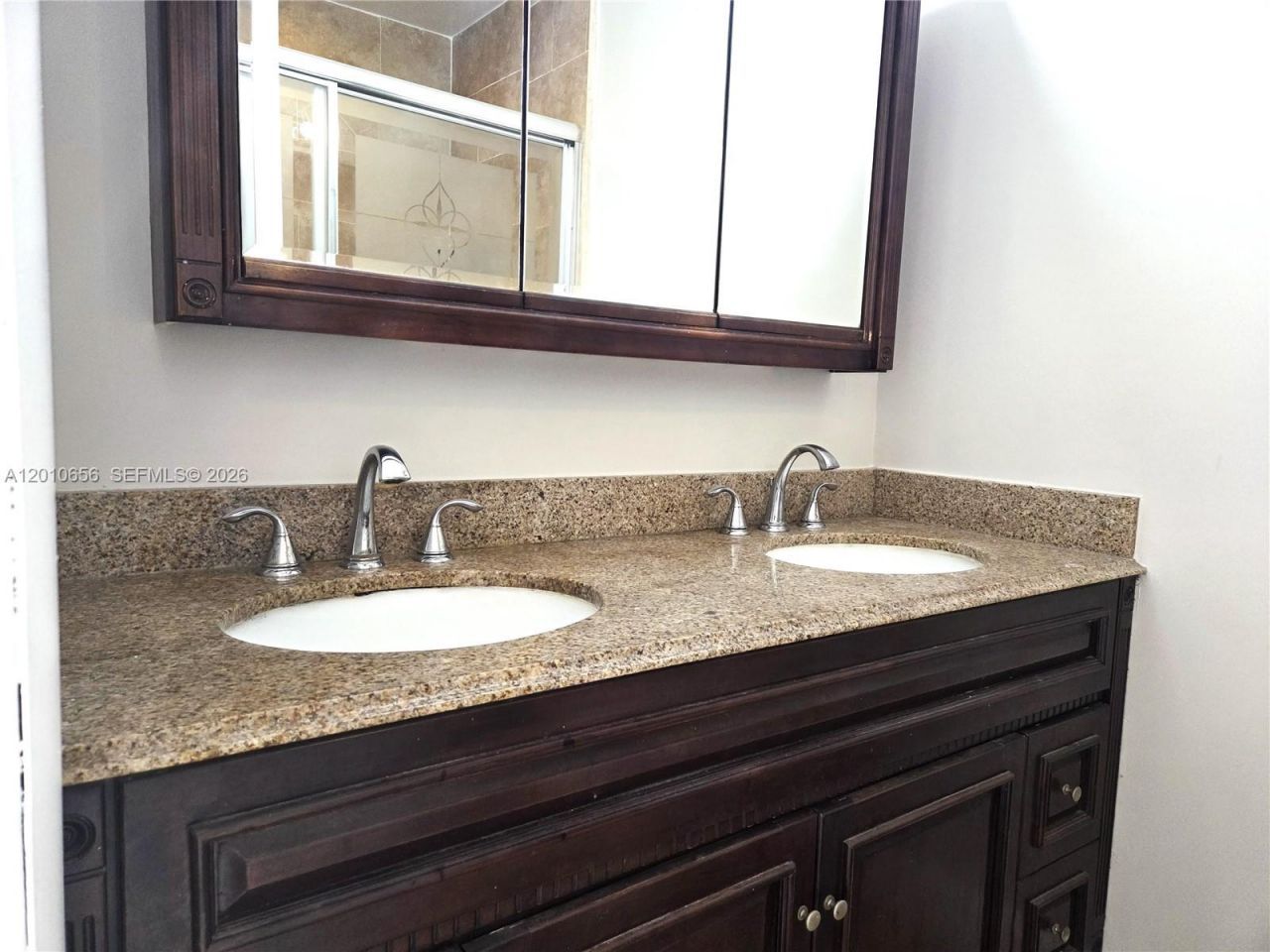4670 W 13th Ln , Unit 507, Hialeah, FL 33012 Photo