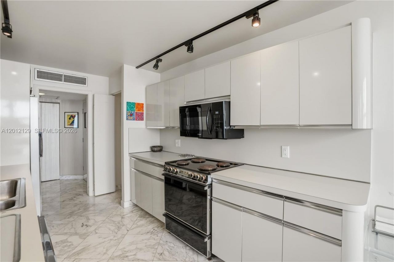2751 S Ocean Dr , Unit 1805S, Hollywood, FL 33019 Photo