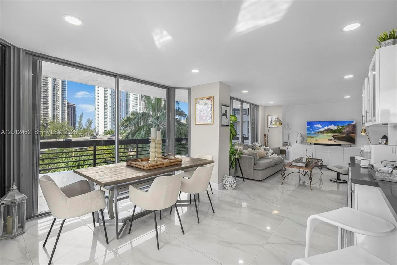 3500 Mystic Pointe Dr , Unit 604, Aventura, FL 33180 Photo