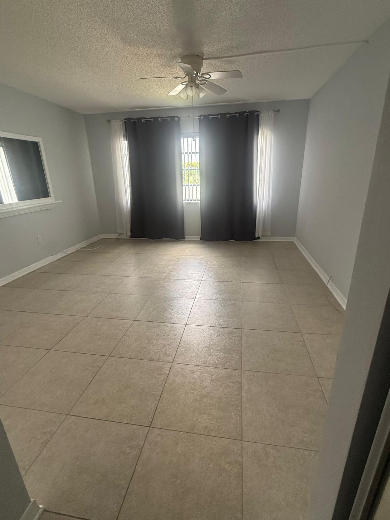 877 NE 195th Street, Unit 320, Miami, FL 33179 Photo