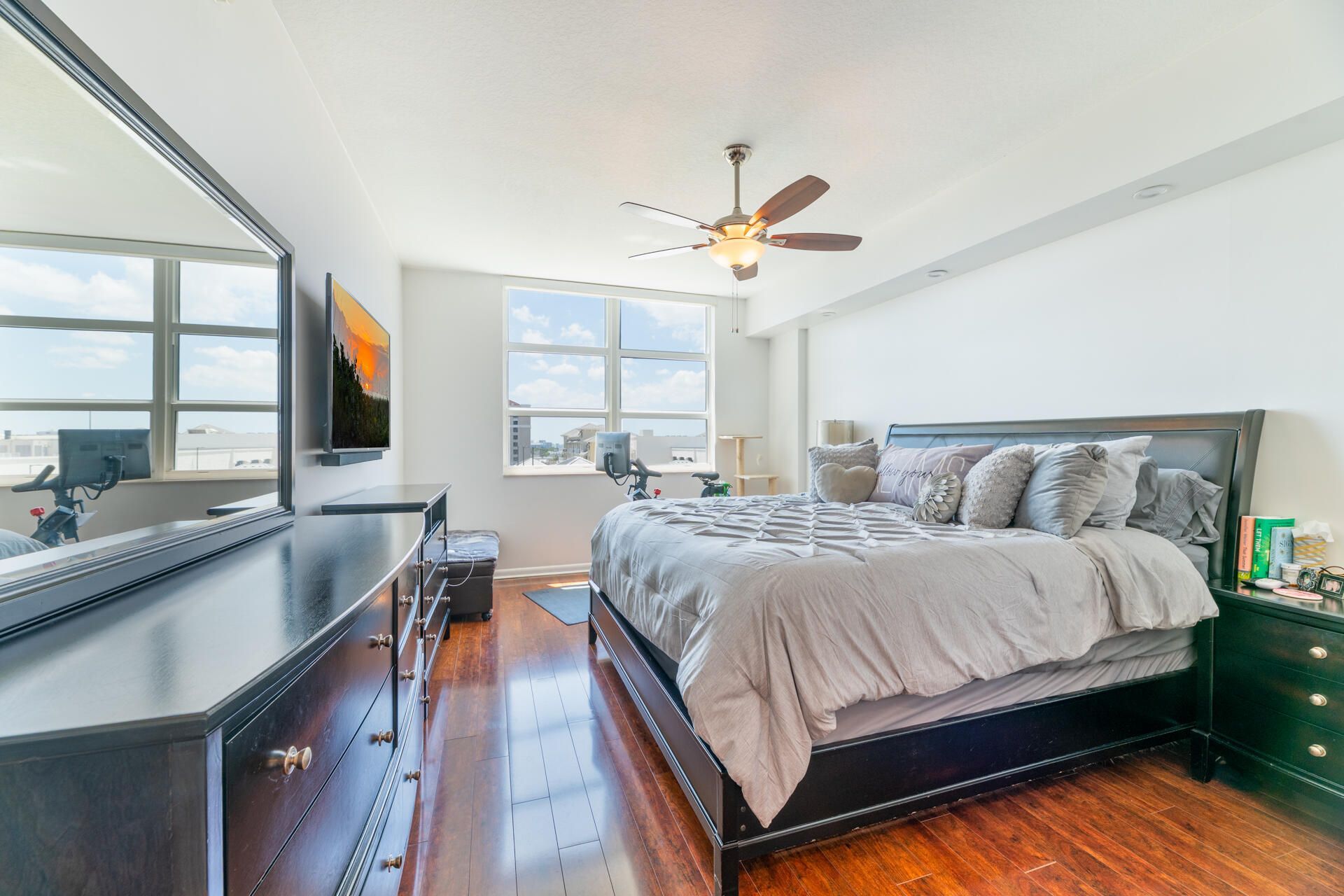 1819 SE 17th Street, Unit 802, Fort Lauderdale, FL 33316 Photo