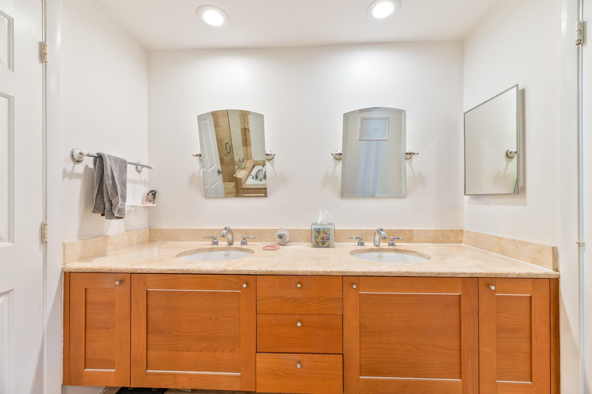 1819 SE 17th Street, Unit 802, Fort Lauderdale, FL 33316 Photo