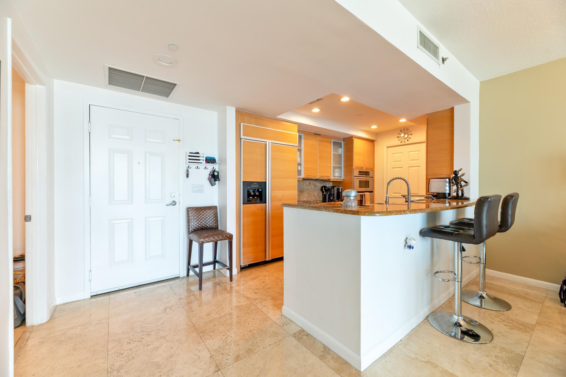1819 SE 17th Street, Unit 802, Fort Lauderdale, FL 33316 Photo