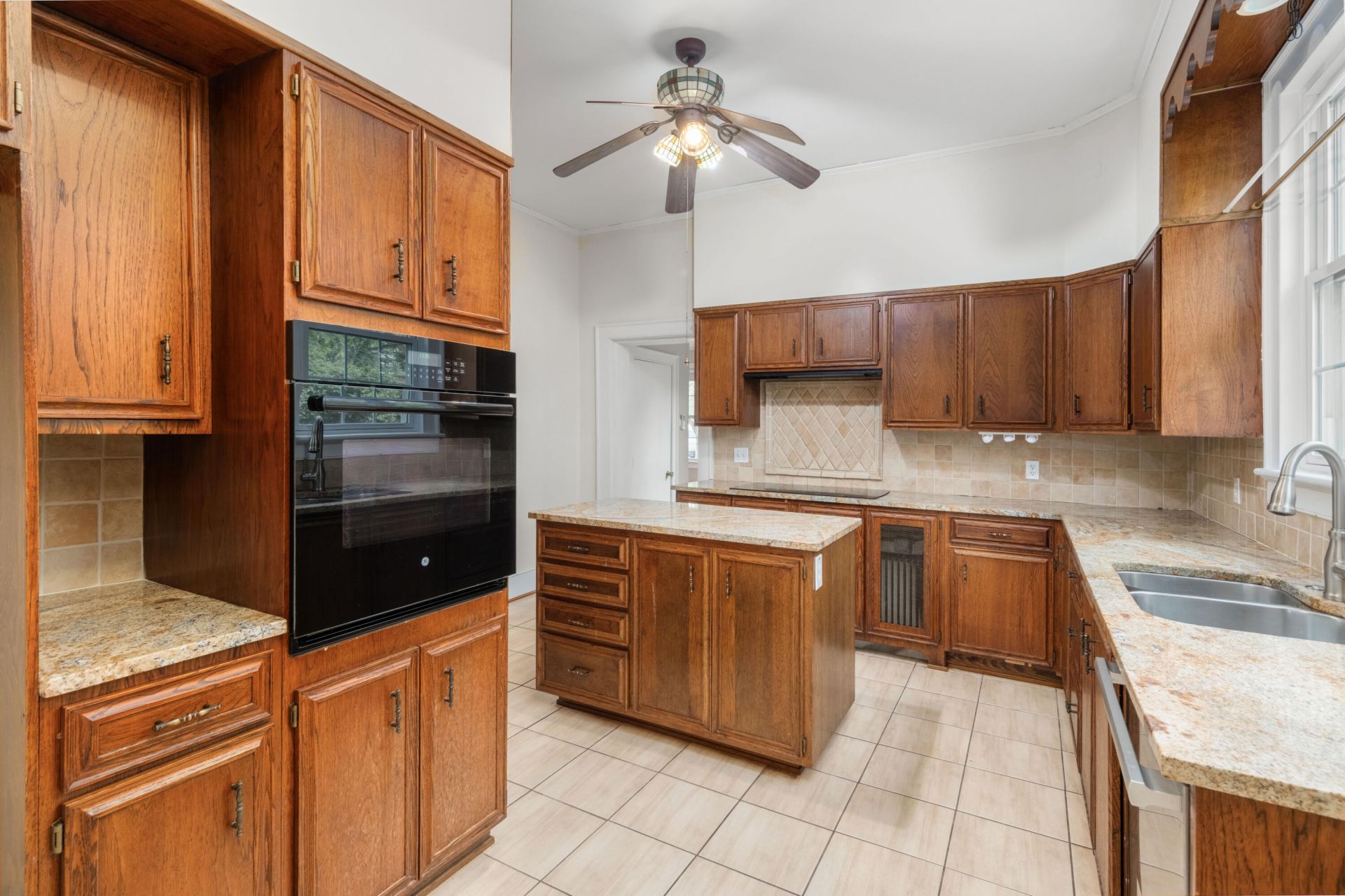 2131 Westrivers Road Photo 15