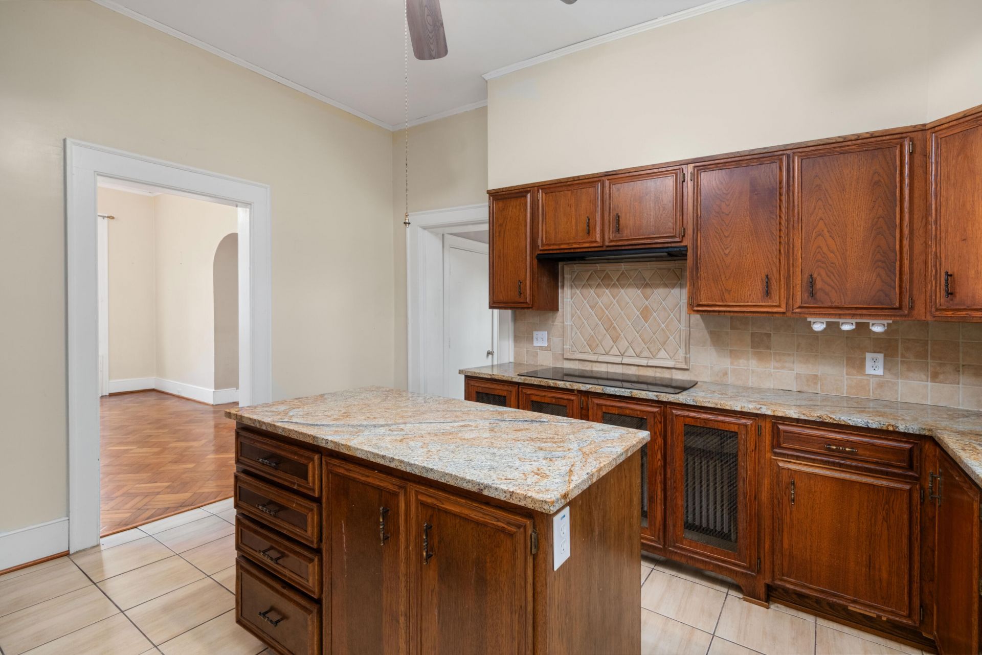 2131 Westrivers Road Photo 17