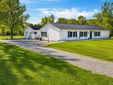 4590 Pyrmont Road, Lewisburg, OH 45338