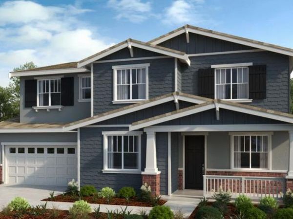 215 Golden Gate Lane, Vacaville, CA 95687