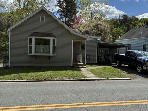 1012 2nd Avenue, Troy, NY 12182