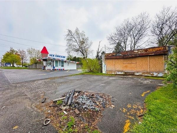 1733 Burrstone Road, Accord, NY 13413