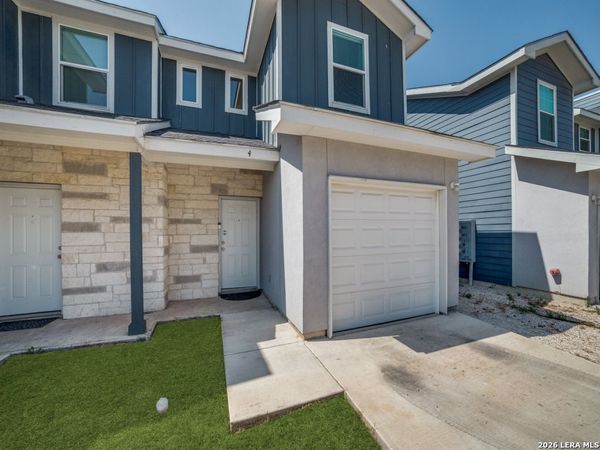 6934 CRESTWAY RD, San Antonio, TX 78239
