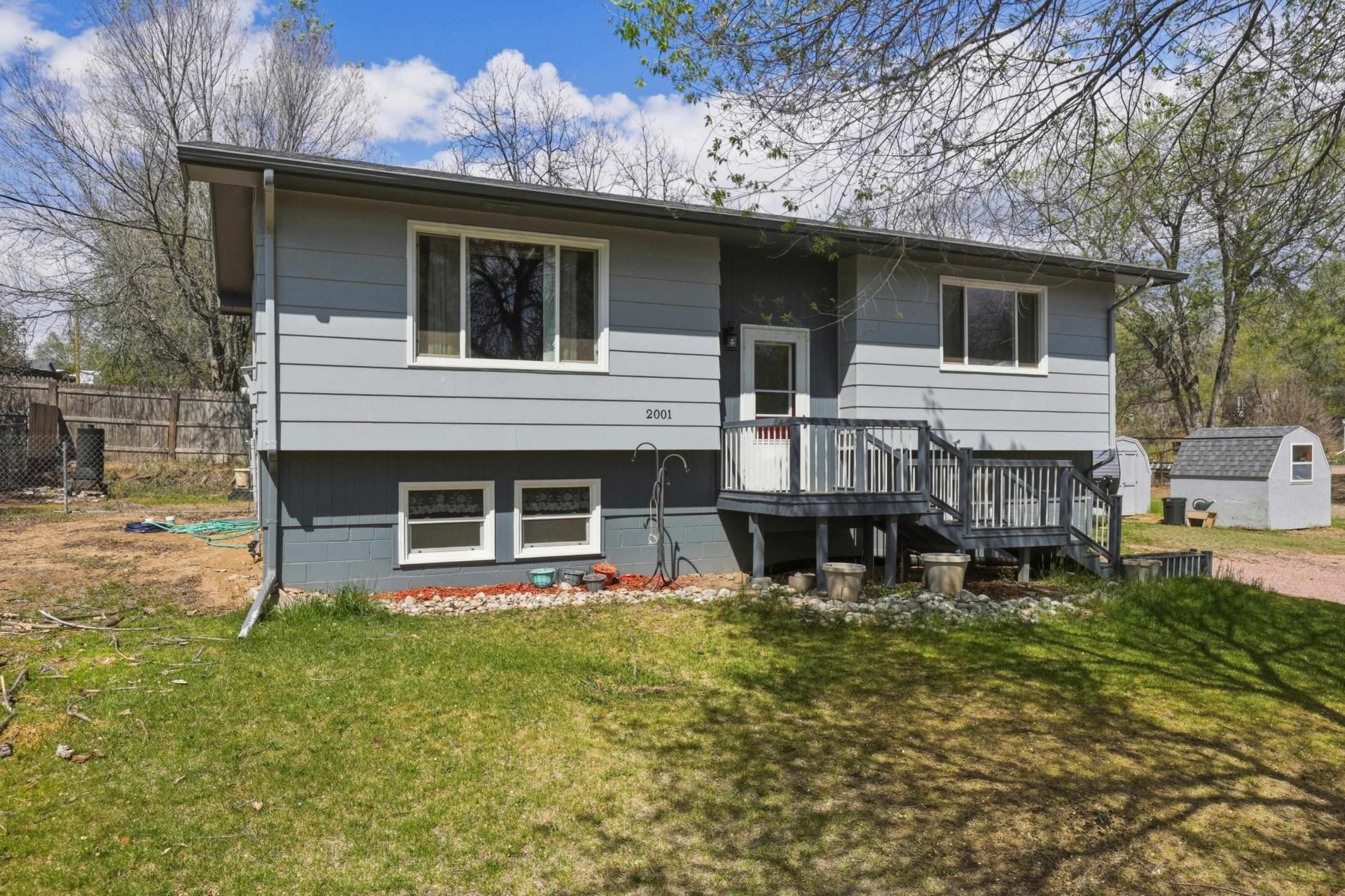 2001 Washington Avenue, Hot Springs, SD 57747 Main Photo