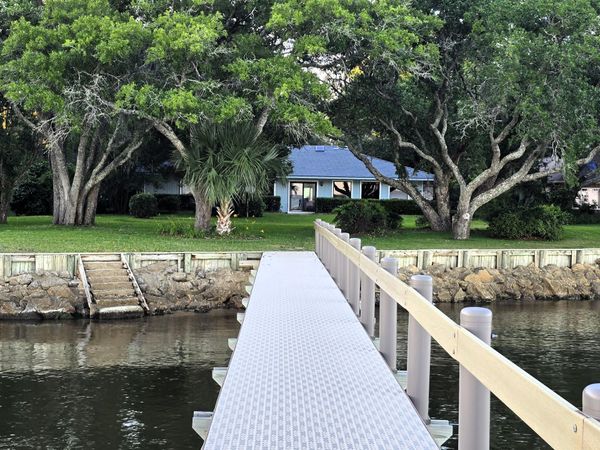 261 Cedar Beach Cove, Freeport, FL 32439