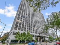 4343 N CLARENDON Avenue, Chicago, IL 60613 primary photo