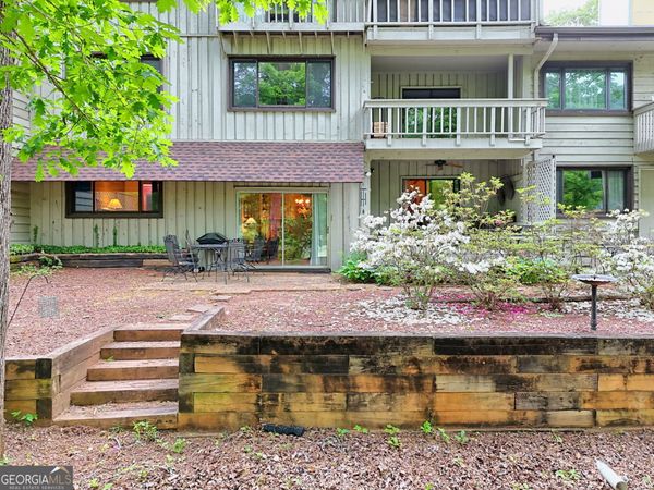 251 Shakespeare Drive, Unit 323, Clayton, GA 30525