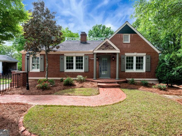 952 Wayside Street NW, Cornelia, GA 30531