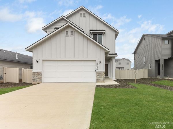 2126 S Border Way, Meridian, ID 83642