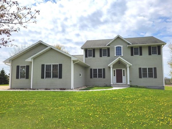 W3347 OAKLAWN ROAD, Iron Ridge, WI 53035