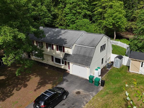 19 Deerwood Drive, Unit B, Amherst, NH 03031