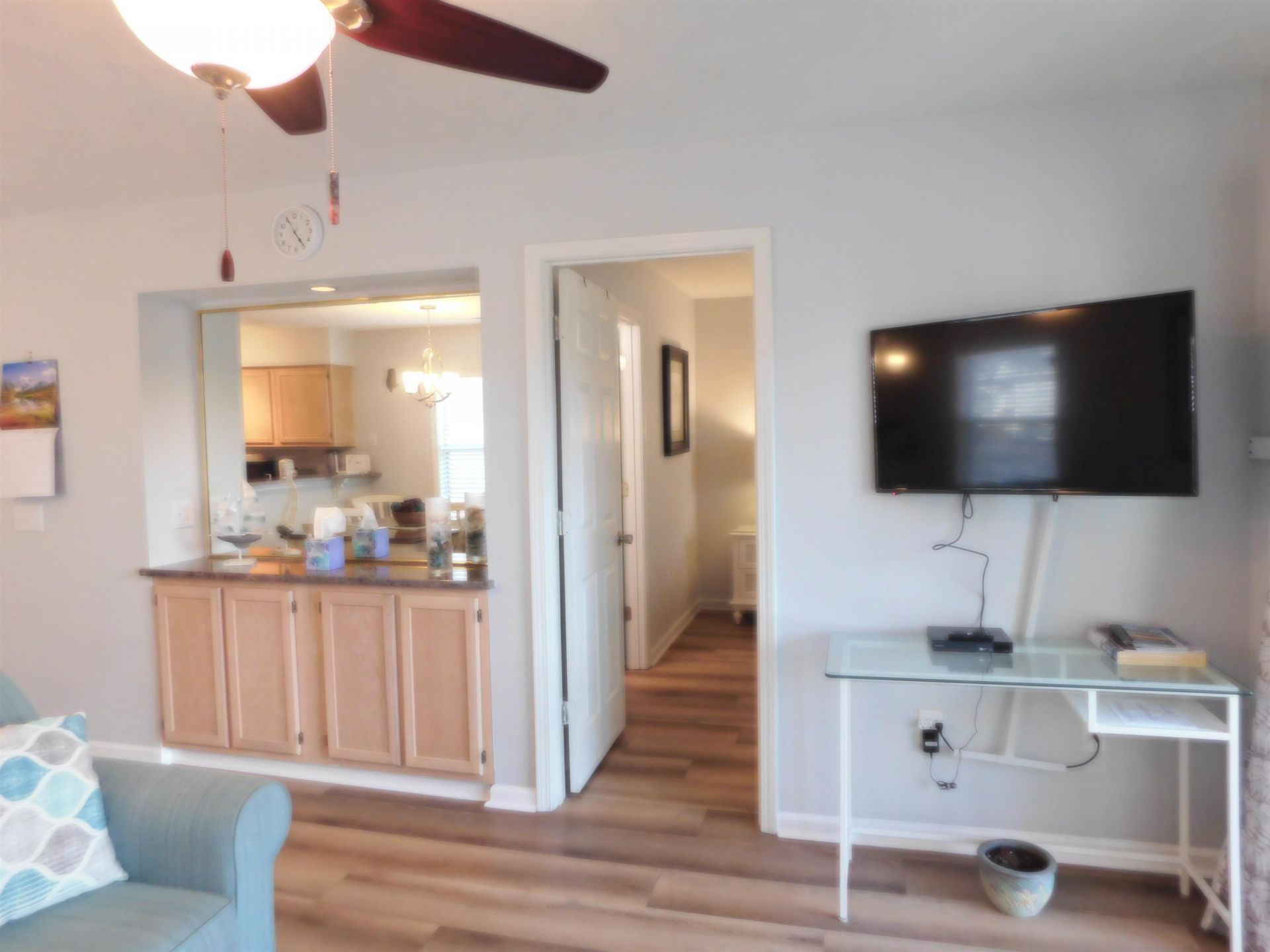 521 White River Dr.  Photo 13