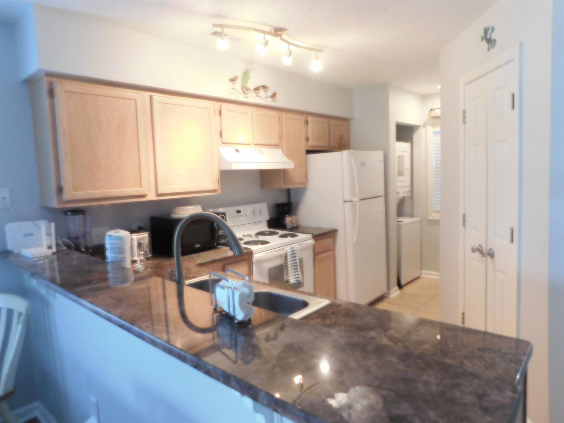 521 White River Dr.  Photo 22