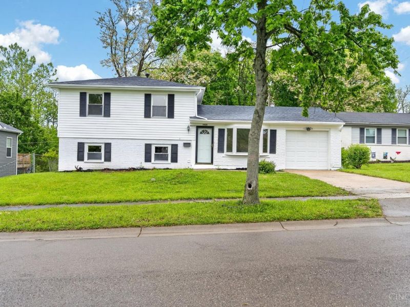 11424 Riga Court, Forest Park, OH 45240 Photo 3