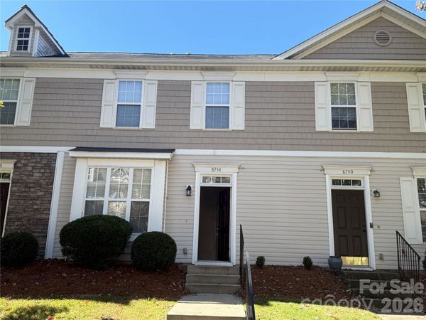 8134 Kings Creek Drive , Charlotte, NC 28273