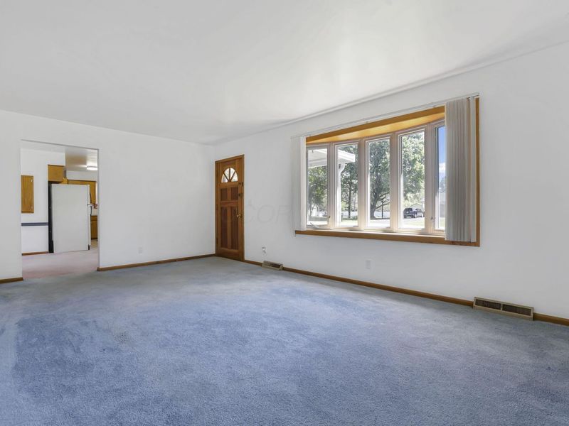 5591 Mason Drive SE, Lancaster, OH 43130 Photo 10