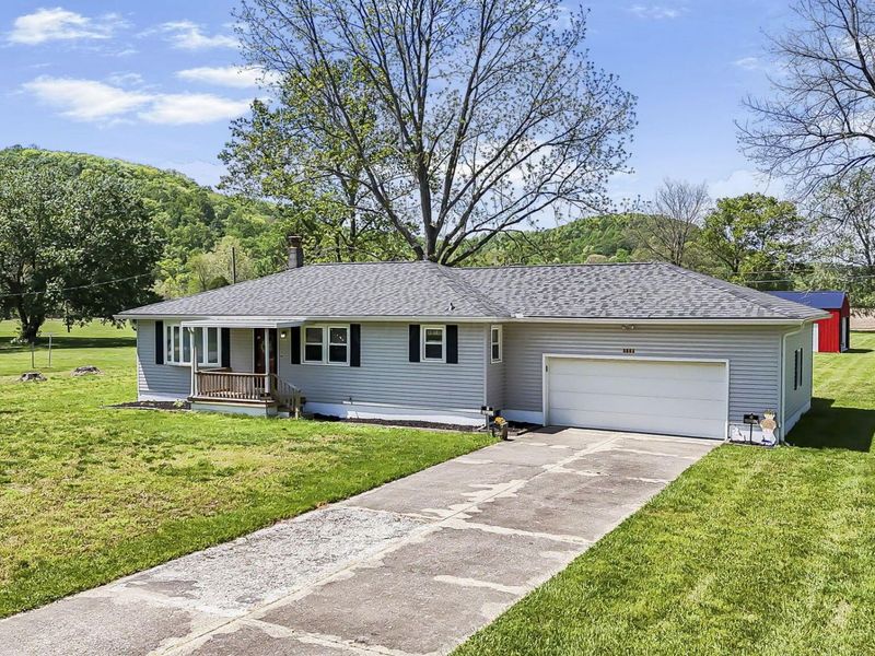 5591 Mason Drive SE, Lancaster, OH 43130 Photo 3