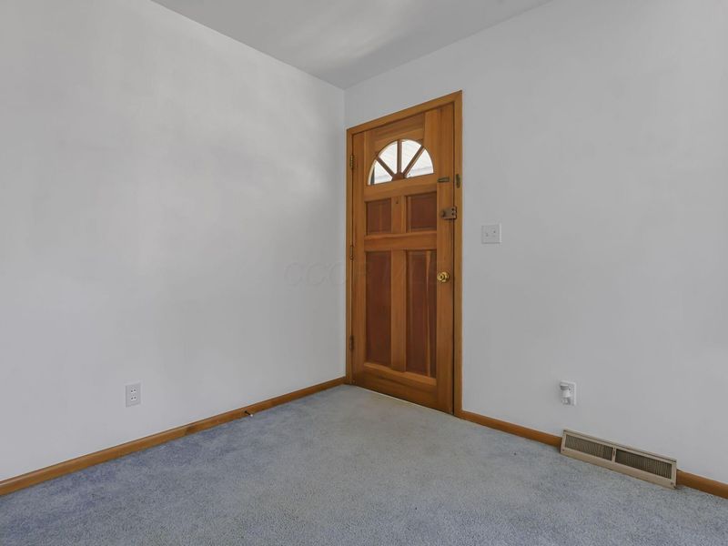 5591 Mason Drive SE, Lancaster, OH 43130 Photo 8