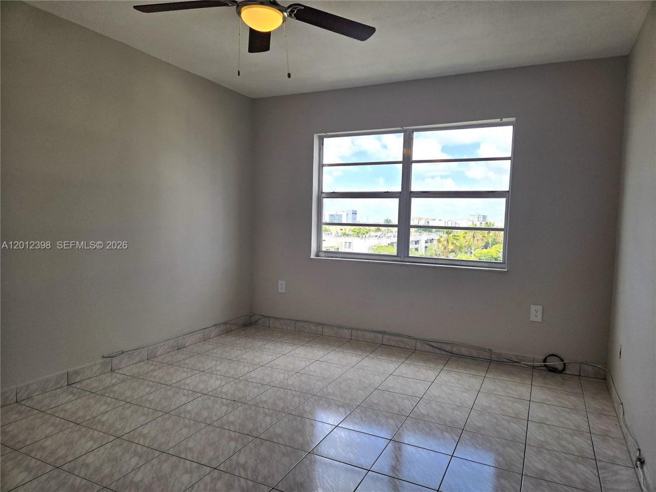 4670 W 13th Ln , Unit 507, Hialeah, FL 33012 Photo