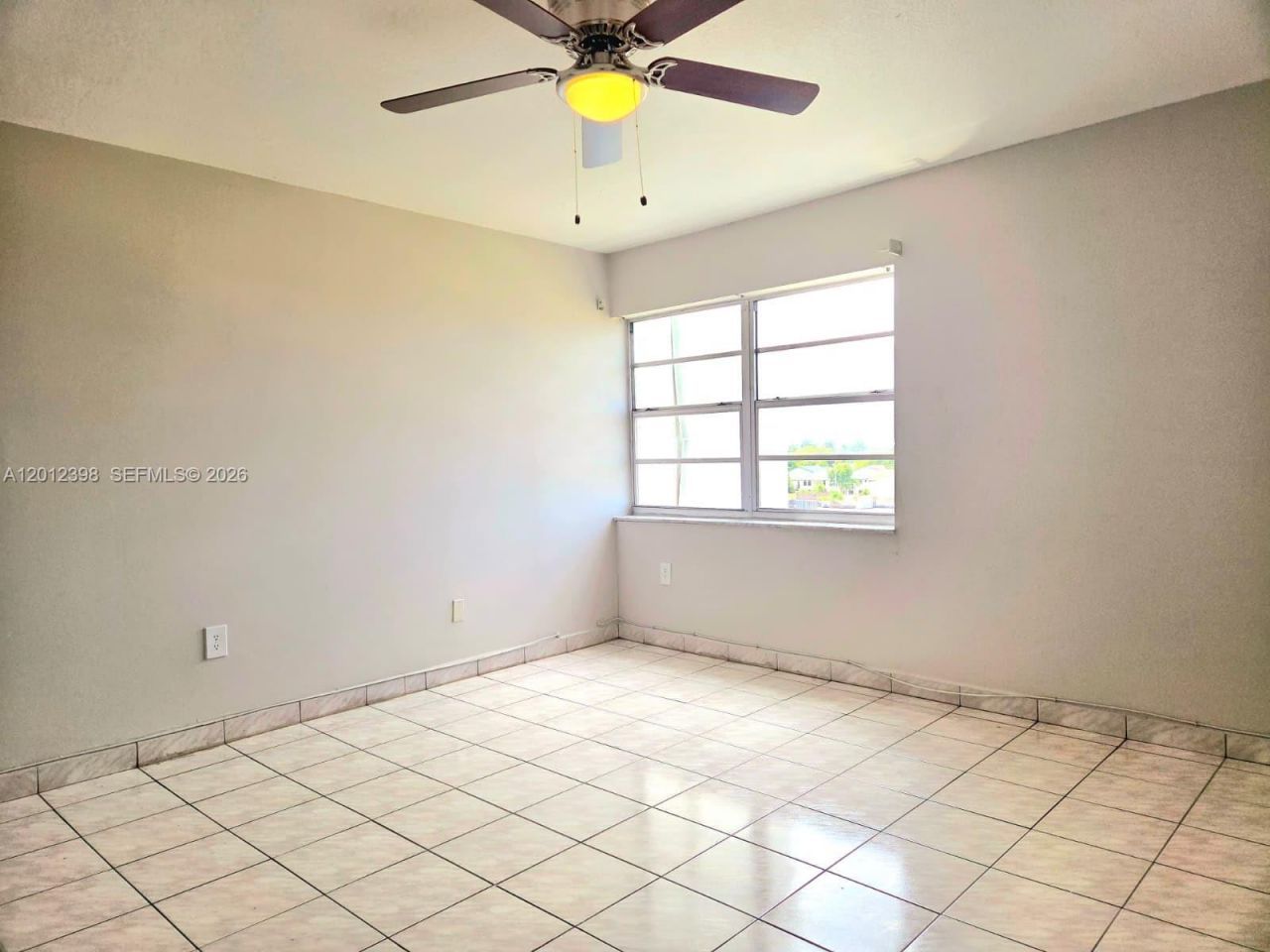 4670 W 13th Ln , Unit 507, Hialeah, FL 33012 Photo