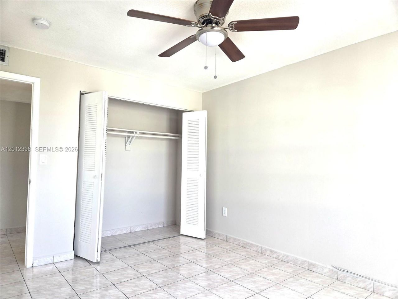 4670 W 13th Ln , Unit 507, Hialeah, FL 33012 Photo