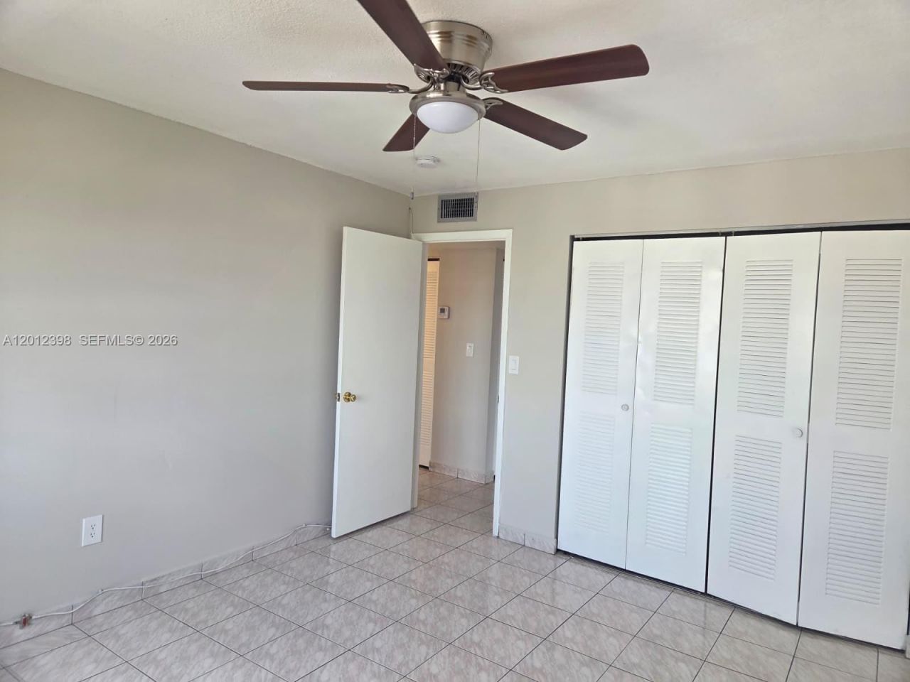 4670 W 13th Ln , Unit 507, Hialeah, FL 33012 Photo