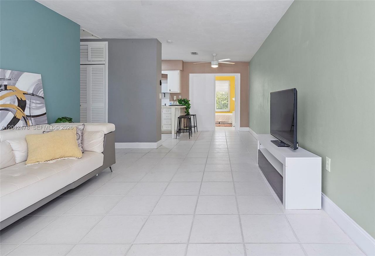 1817 NW 60th Ave, Unit G, Sunrise, FL 33313 Photo
