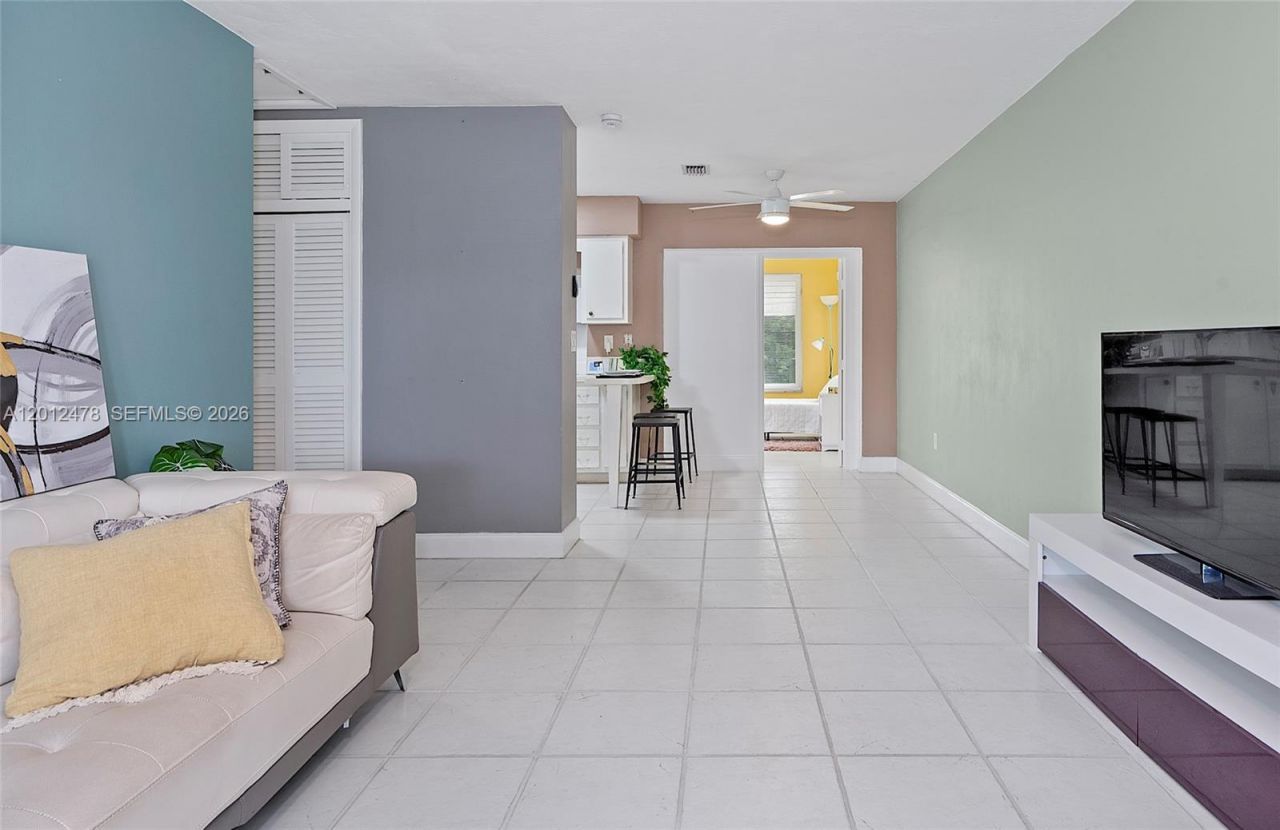 1817 NW 60th Ave, Unit G, Sunrise, FL 33313 Photo