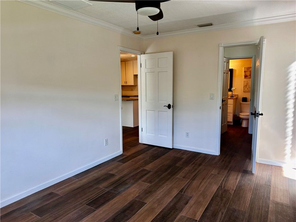 1815 Robalo Drive, Unit C201, Vero Beach, FL 32960 Photo