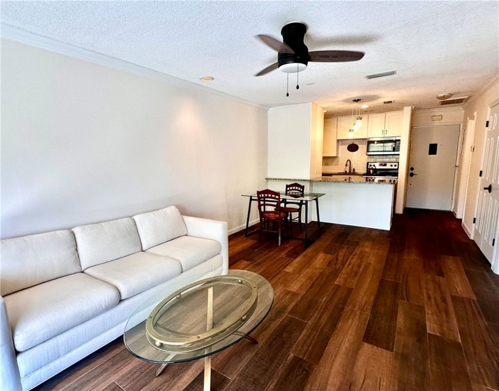 1815 Robalo Drive, Unit C201, Vero Beach, FL 32960 Photo