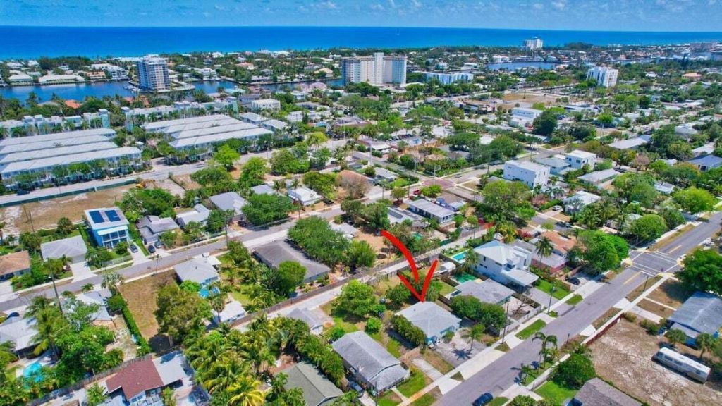 327 SE 3rd Avenue, Delray Beach, FL 33483 Photo