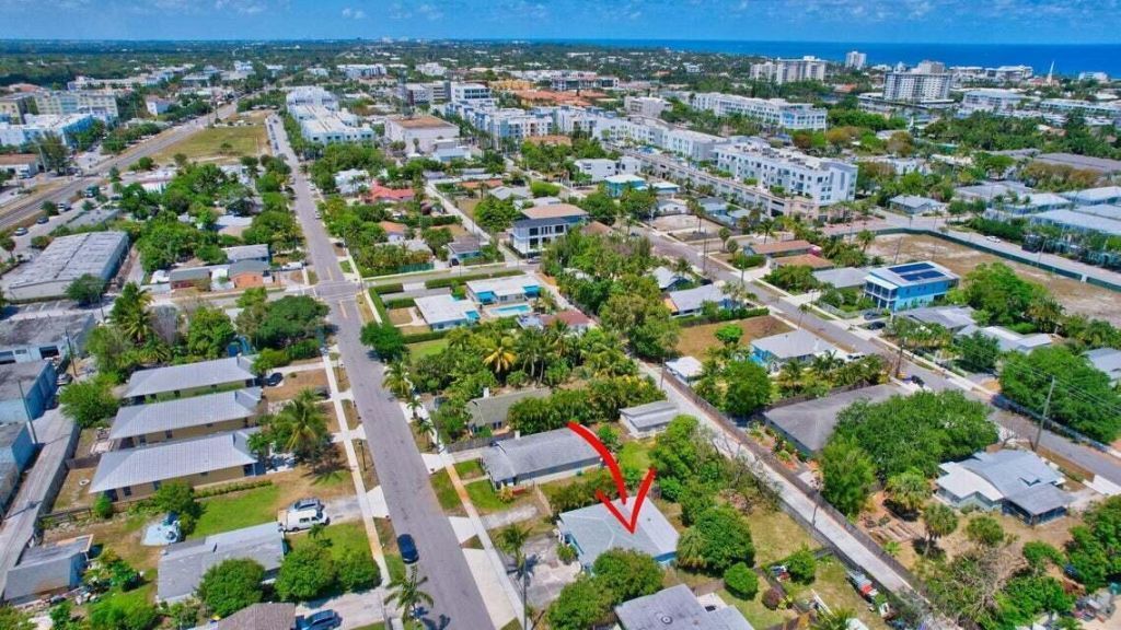 327 SE 3rd Avenue, Delray Beach, FL 33483 Photo