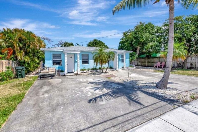 327 SE 3rd Avenue, Delray Beach, FL 33483 Photo