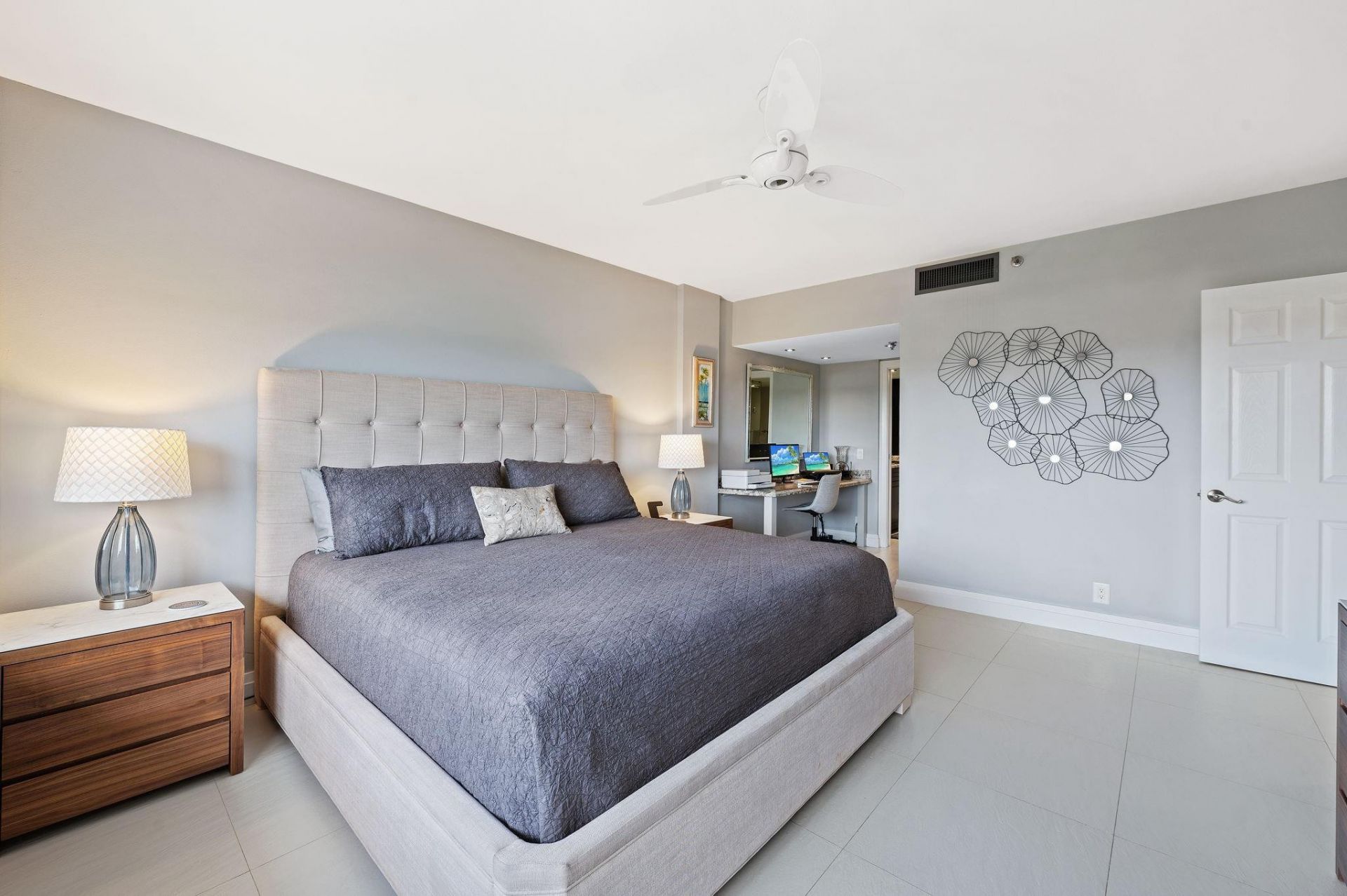 2300 NE 33rd Avenue, Unit 502, Fort Lauderdale, FL 33305 Photo