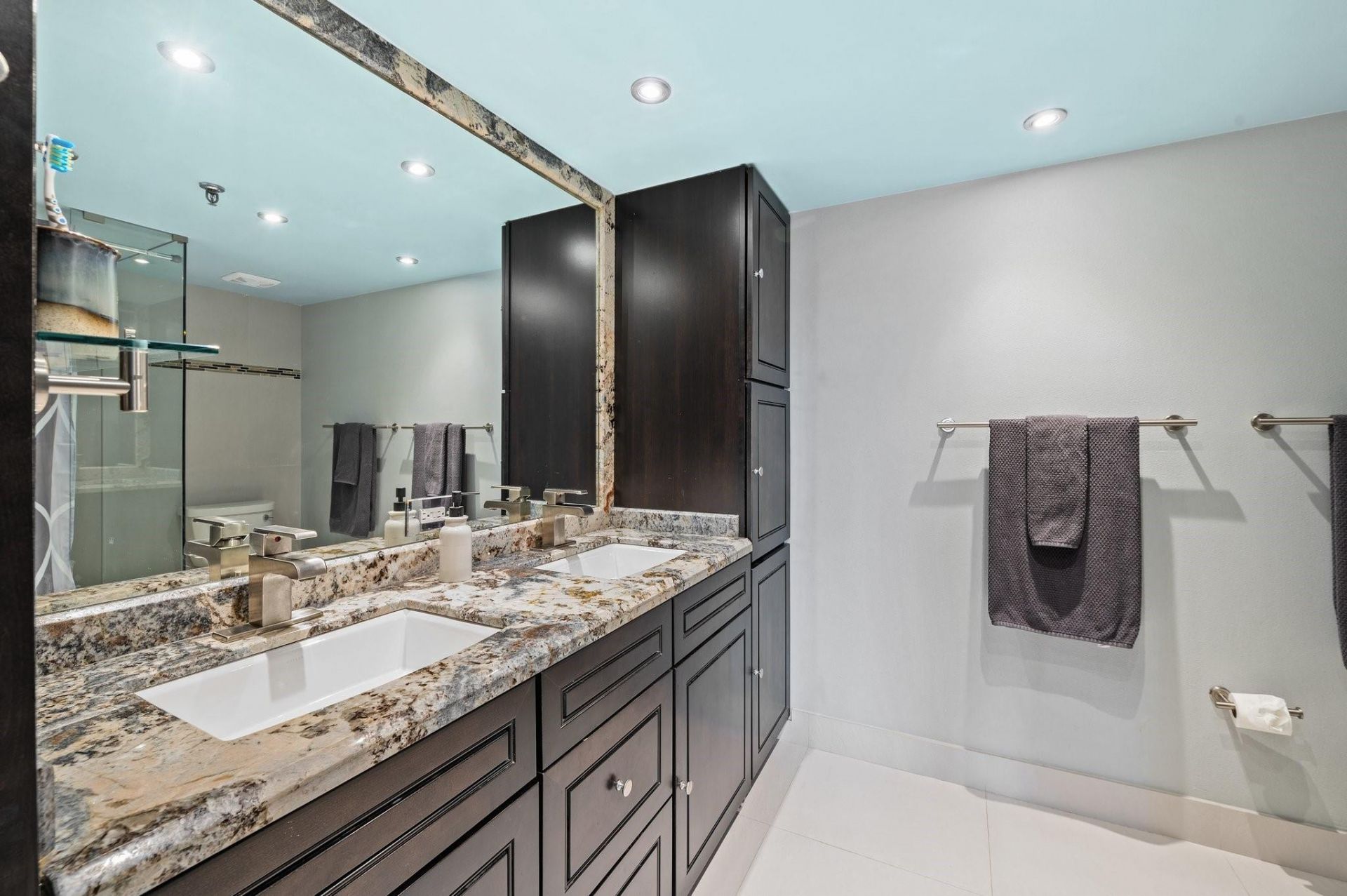 2300 NE 33rd Avenue, Unit 502, Fort Lauderdale, FL 33305 Photo