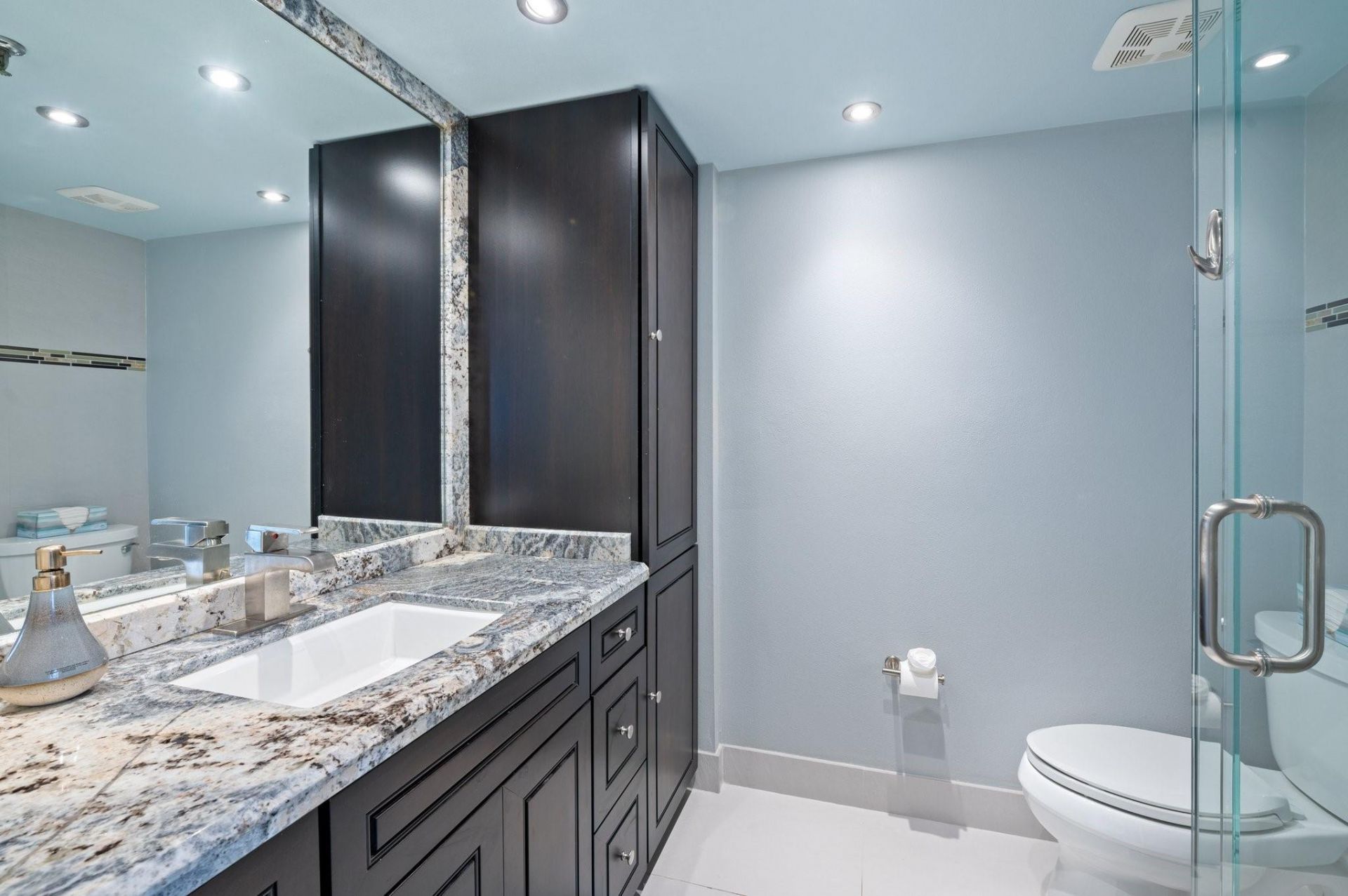 2300 NE 33rd Avenue, Unit 502, Fort Lauderdale, FL 33305 Photo
