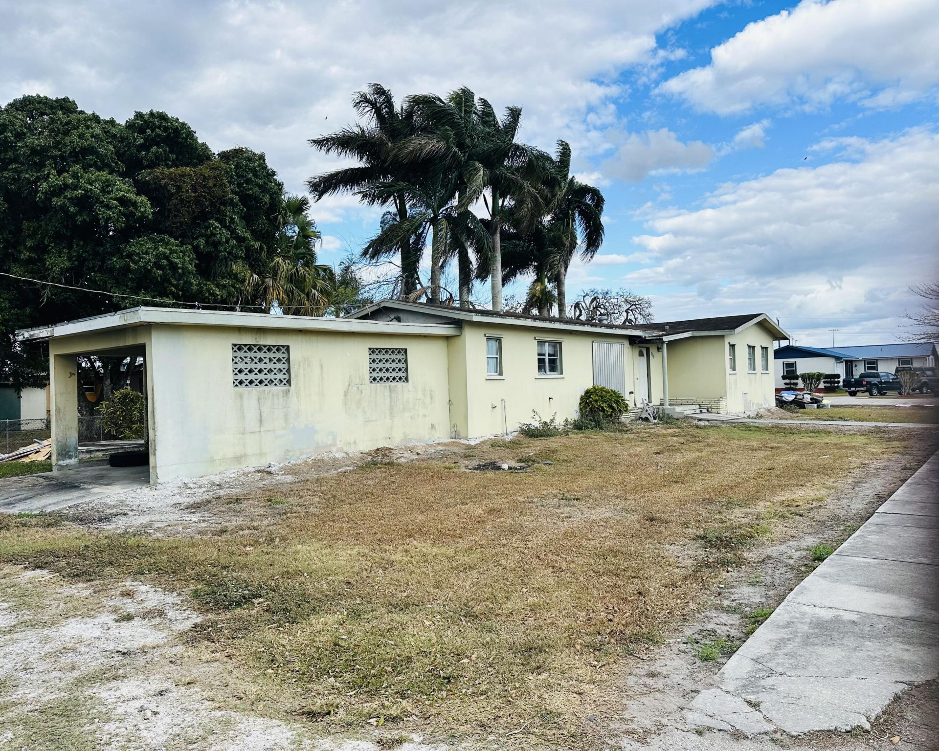 779 Barack Obama Boulevard, Pahokee, FL 33476 Photo