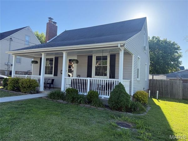 308 N Ohio Street , Jackson, MO 63755
