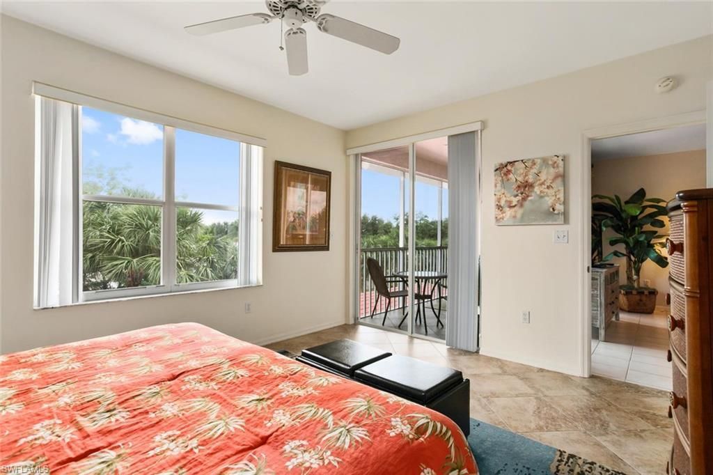 519 Roma Ct , Unit 306, Naples, FL 34110 Photo